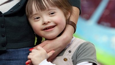 عرض أزياء يجمع 2 مليون دولار لصالح مرضى 