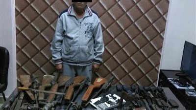 تفاصيل القبض على عاطل يدير ورشه لتصنيع الأسلحة في المنصورة 