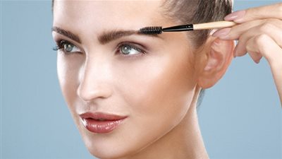 طريقة سهلة لصبغ الحواجب في المنزل!