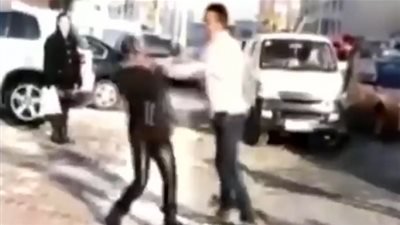 وبالوالدين احسانا (فيديو)