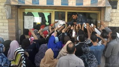 معاناة مواطني 