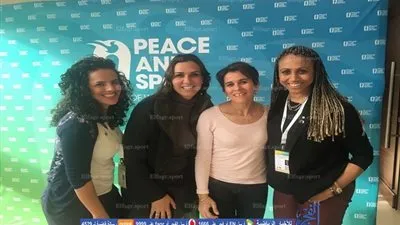 رانيا علواني وآية مدني في مؤتمر 