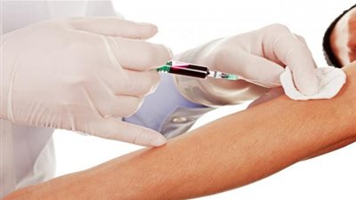 تعرف على سبب الدوخة بعد سحب عينة الدم!