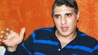 نجل عبد الحكيم عامر: والدي مات 