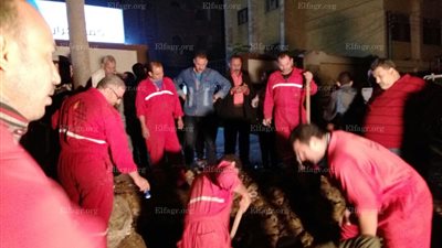 ذعر بكفرالجزار ببنها عقب تسرب خط الغاز المغذي للقرية (صور)