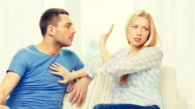 إشارات تكشف لكي كذب زوجك (فيديو)