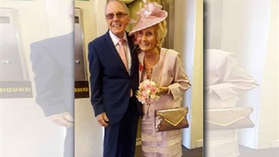 عجوزان يتزوجان بعد منعهما قبل 64 عاما (صور)