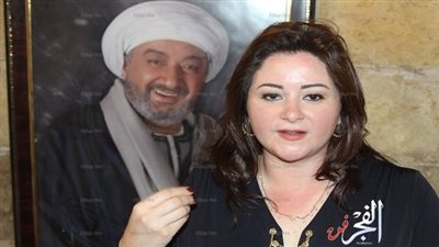 هكذا علقت مي نور الشريف على خطوبة عمرو يوسف و كندة علوش