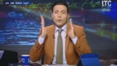 طلاب يرقصون على أغاني المهرجانات.. و