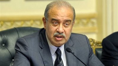 رئيس الوزراء يتلقى تقريرا حول مؤتمر العلماء 