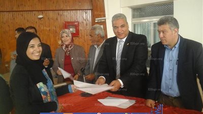 آداب جامعة قناة السويس تنظم المؤتمر الطلابي اﻷول لقسم الجغرافيا والخرائط (صور)