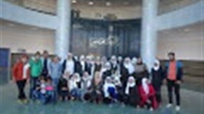 جامعة كفرالشيخ تستقبل طلاب مدرسة 