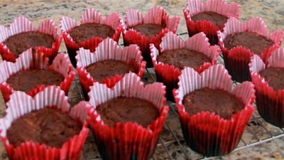 طريقة تحضير كاب كيك الشوكولاتة بالتفاح