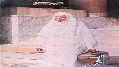شاهد.. صورة نادرة للراحلة سامية جمال بملابس الإحرام