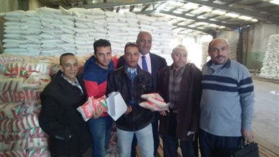 حبس صاحب مصنع تعبئة لخلطه الملح بالسكر في بني سويف