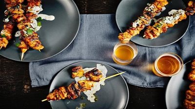 طريقة تحضير أسياخ الدجاج الهندية بالكركم وجوز الهند‏