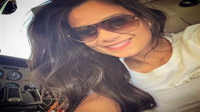 عارضة أزياء كولومبية هي الأسوأ حظا في العالم! (فيديو وصور)