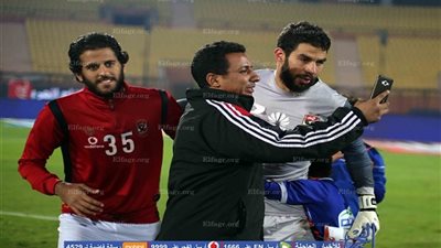 بالأرقام.. إكرامي وفرج ينافسان 7 حراس في قائمة الأكثر تصديا لركلات الجزاء 