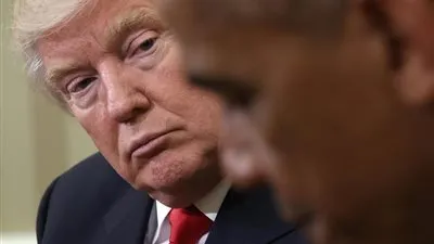  أمريكا تركع.. تعليق البيت الأبيض بعد أزمة 