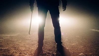 جريمة مروعة.. مصري يقتل ابنته ويلقي جثتها في القمامة