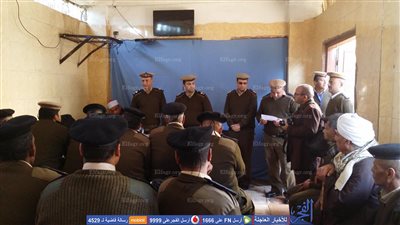 تكريم 25 ضابط وأمين شرطة بشمال قنا (فيديو وصور)