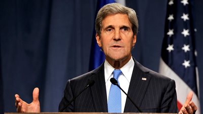 كيري: ناقشنا العمل المشترك مع الناتو لمحاربة داعش والهجرة غير الشرعية(تحديث)