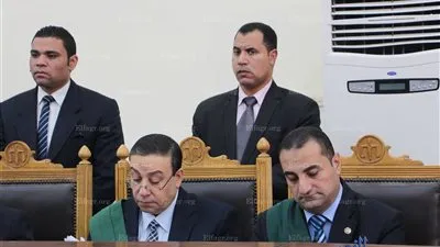 تأجيل محاكمة 119 متهماً بأقتحام مركز شرطة أطفيح لـ 2 يناير (صور)