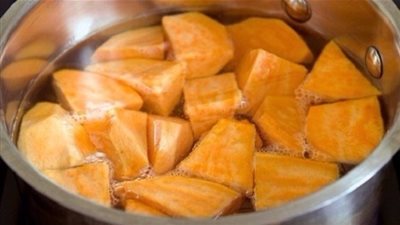 دراسة.. مياه البطاطا الحلوة الحل الأمثل لإنقاص الوزن الزائد