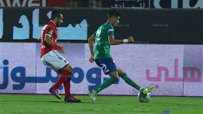 الدوري المصري.. المقاصة يخطف الانتاج الحربي بثنائية وينفرد بالمركز الثاني (فيديو)