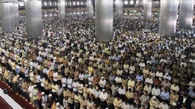 هل يجوز تكرار صلاة الجمعة في مسجد واحد؟