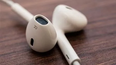 مشكلة في سماعات 