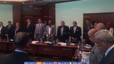 راشد يبدء المؤتمر الصحفي  بدقيقة حداد علي أرواح شهداء الكنيسة الكتدارائية 