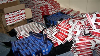 ضبط 45 ألف علبة سجائر مهربة في سيوة