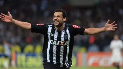 فريد يعادل إنجاز روماريو ودادا في الدوري البرازيلي