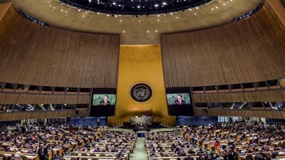 السعودية تدعو الأمم المتحدة لعقد اجتماع طارئ حول سوريا