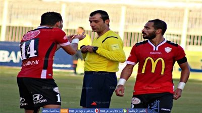 بالفيديو والصور .. طرد أحمد عيد عبد الملك أمام مصر المقاصة