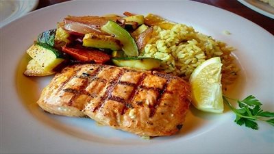 طريقة تحضير طاجن السمك مع الخضار