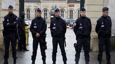 وزير الداخلية الفرنسي: تعزيز الإجراءات الأمنية في احتفالات نهاية العام