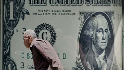 بعد تخطيه حاجز الـ19 جنيه.. قطار سعر الدولار يتجه إلى أين؟ (تقرير)