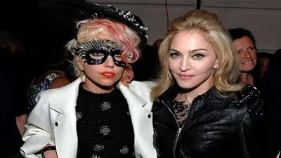 ليدي جاجا تشكر مادونا بعد اعترافها بتعرضها للاغتصاب