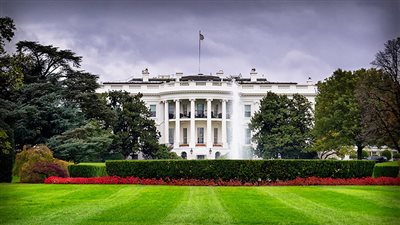 البيت الأبيض يتهم الصين باختراق الانتخابات الرئاسية الأمريكية