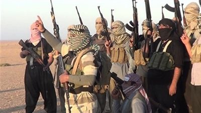 مدير مدرسة بالفيوم: الجماعات الإرهابية تلعب على حاجة المواطنين للمال