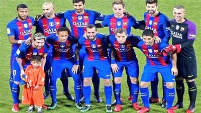 شاهد.. قميص برشلونة في الموسم الجديد