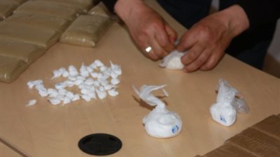 القبض على عاطلين بحوزتهم 34 تذكرة هروين بأكتوبر 