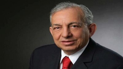 خبير طاقة: أول محطة طاقة شمسية في العالم تم إنشائها في مصر 