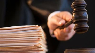 مراهق يغتصب أشقاءه.. ووالده يتوسل للإفراج عنه!