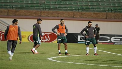 المصري يخوض مرانا قويا استعدادا لموقعة الأهلي
