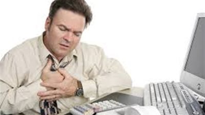 عادات سيئة قد تسبب لك الذبحة الصدرية في الشتاء.. تعرف عليها !