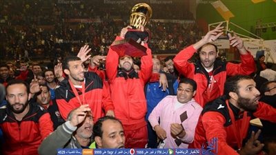 الأهلي يقيم حفل تكريم لأبطال السلة وبطلات الطائرة 