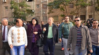 محافظ الإسماعيلية يطالب برصف شوارع 